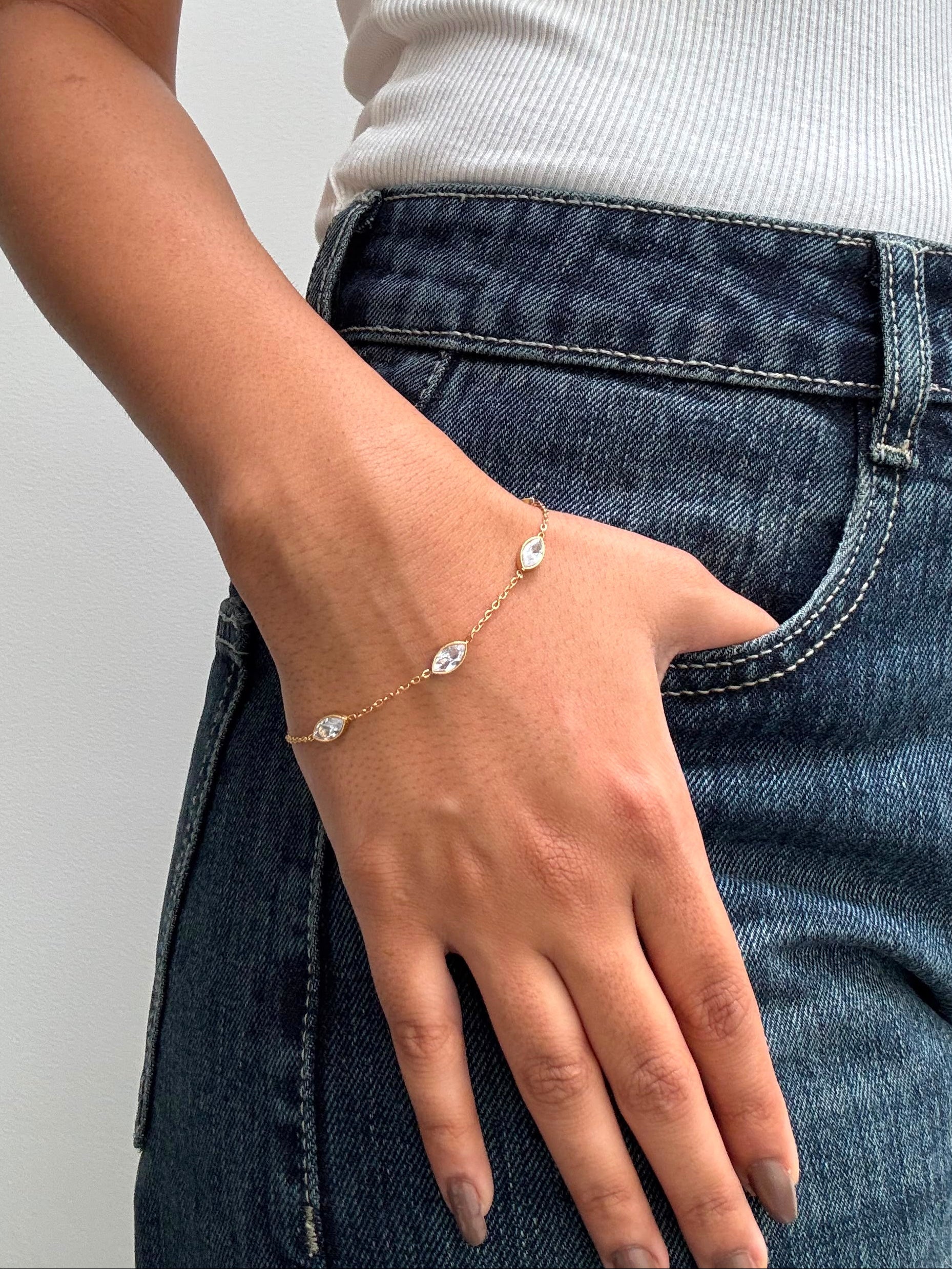 Petal Aura Bracelet