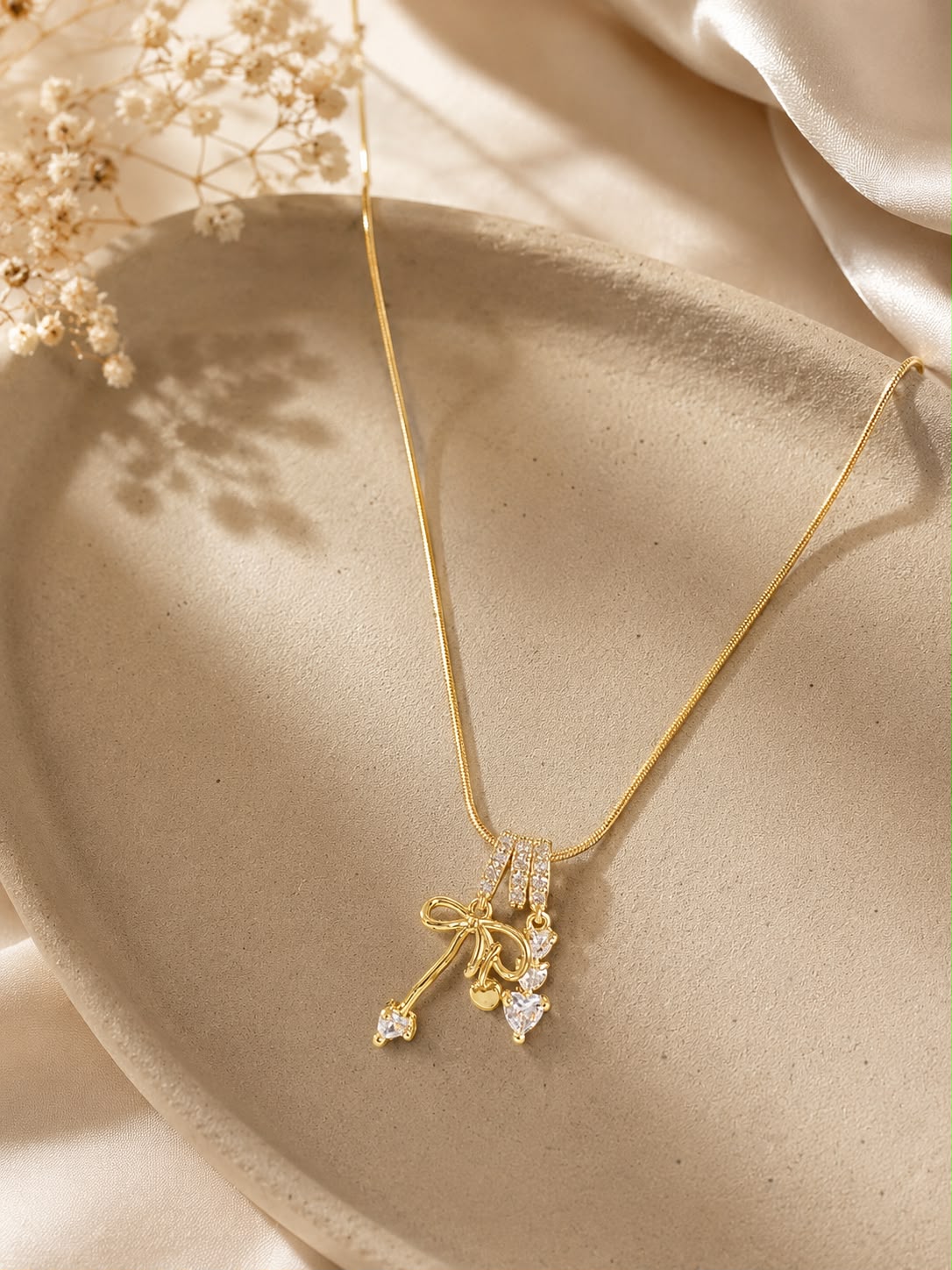 Elise Knot Necklace